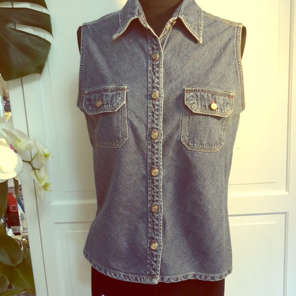 Tops - ❤️Bill Blass Denim Shirt